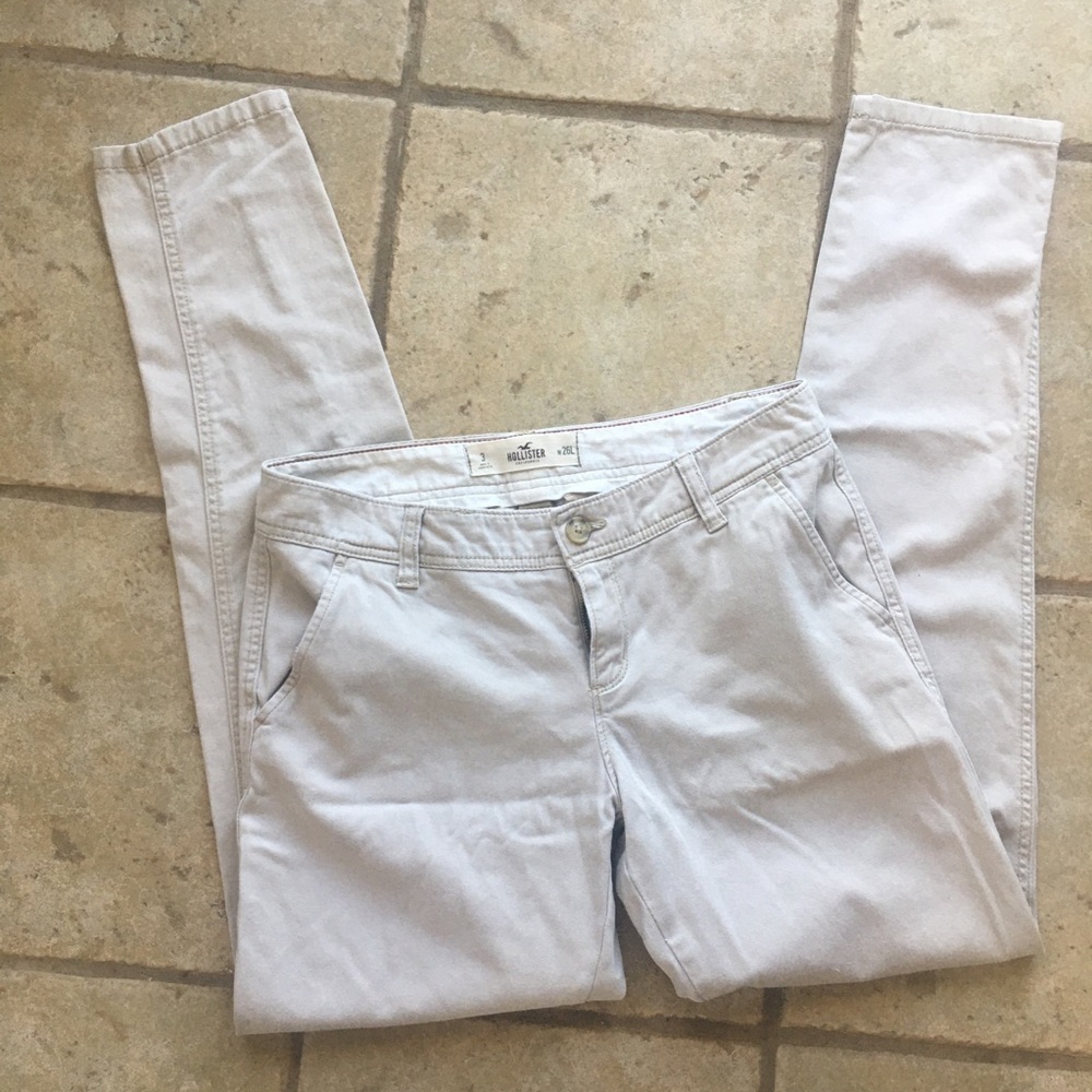 2/$15 ✨ Hollister Khaki Trousers